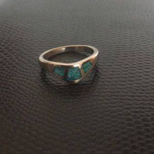 Silver turquoise ring